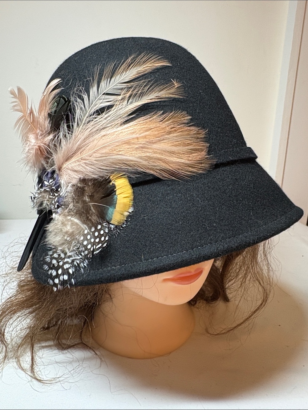 Madison 88 New York City Black Wool Feathered Cloche One Size
